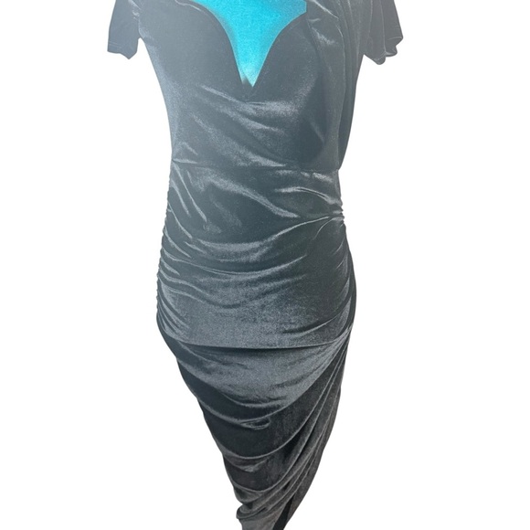 PrettyLittleThing Black Ruched Cocktail Asymmetrical Bodycon Dress | Size 4 - Picture 3 of 10